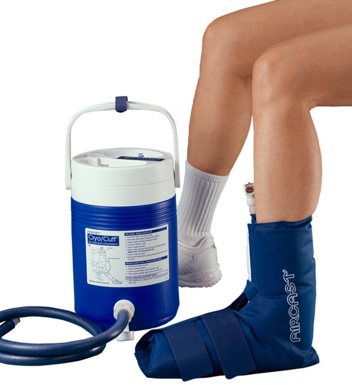 Aircast Cryo/Cuff Enhet för kyl/kompressionsbehandling med tryckluftspump + fot-/vristmanchett - Produkter för kallbehandling - 52A10A - 1